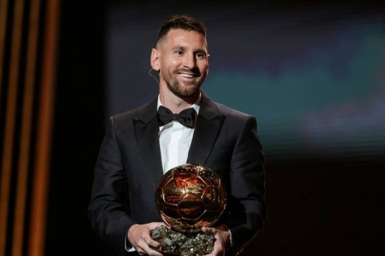 Leo Messi est sacré Ballon d'Or 2023