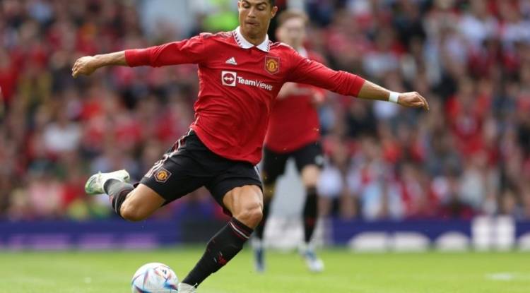 A seulement 5 jours de la reprise de la Premier League, Cristiano Ronaldo va-t-il finalement rester à Manchester United ?
