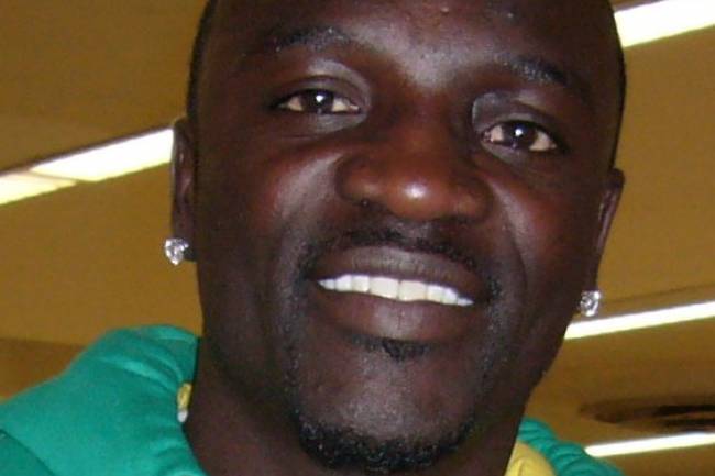Akon: 48 ans d'âge, entre musique et homme d'affaires, aussi polygame... 