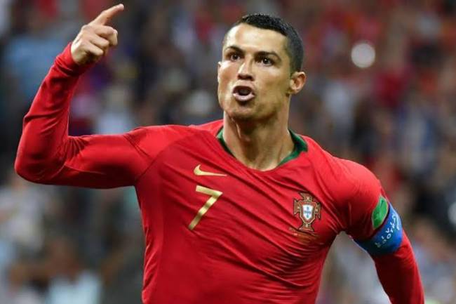 Au Portugal, c'est une autre histoire: Cristiano Ronaldo reste "The Goat"
