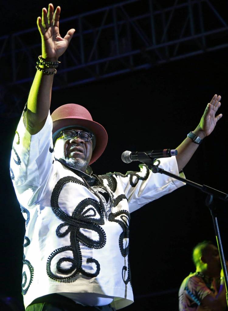 Papa Wemba au Femua