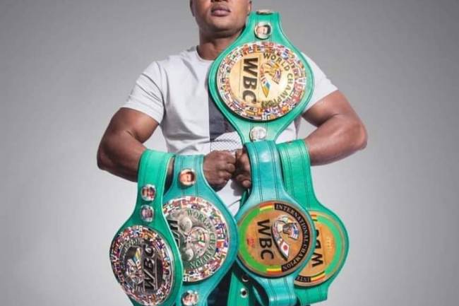 Retour sur le Boxeur Congolais Junior Ilunga, champion du monde WBC Golden, poids lourd-légers